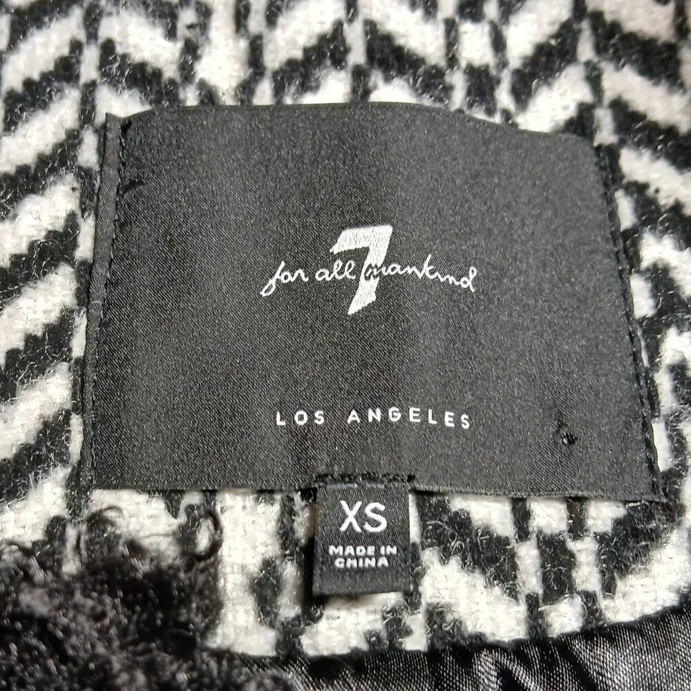 7 FOR ALL MANKIND Tweed Sherpa Bomber Jacket - Like New - Picture 11 of 15